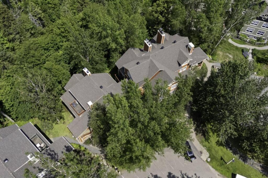 Les Manoirs Wpool & Hot Tub Near Village 110-7 Mont-Tremblant Bagian luar foto